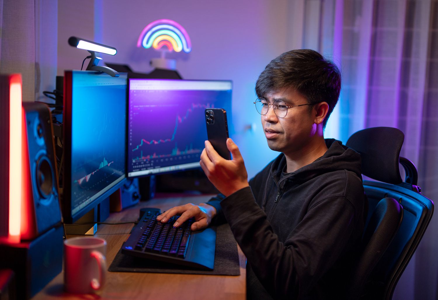 Retail investor setting up Base blockchain wallet on laptop for DeFi onboarding